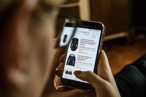 Reklama w internecie: Skuteczne metody promocji i dotarcia do klientów online